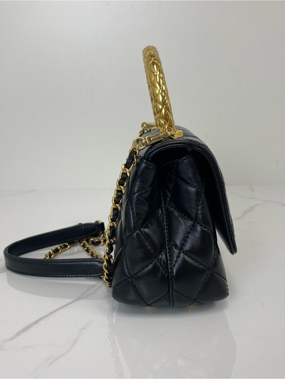 Chanel Mini Coco Handle - Picture 3 of 8
